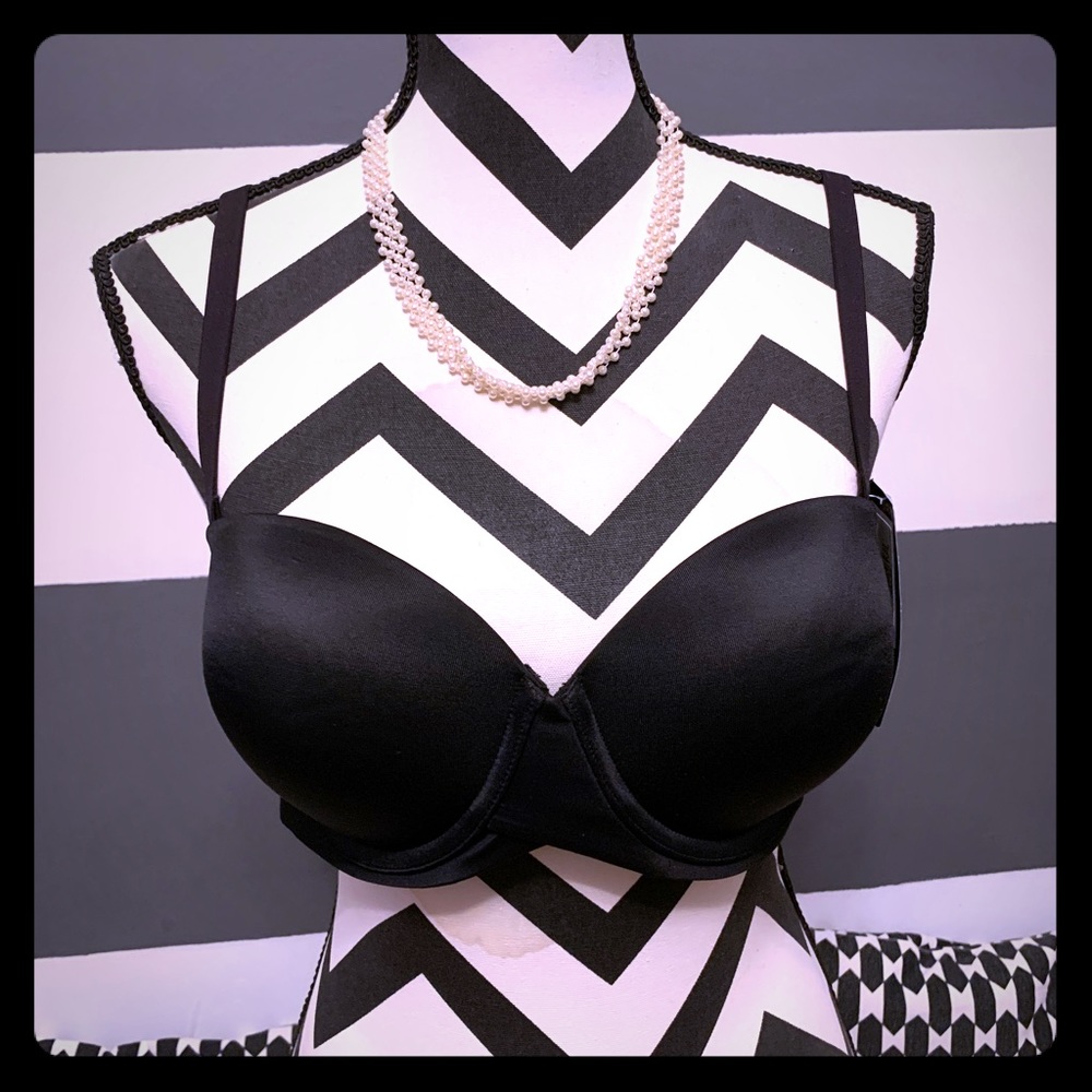 Maidenform Strapless push up Bra 38B